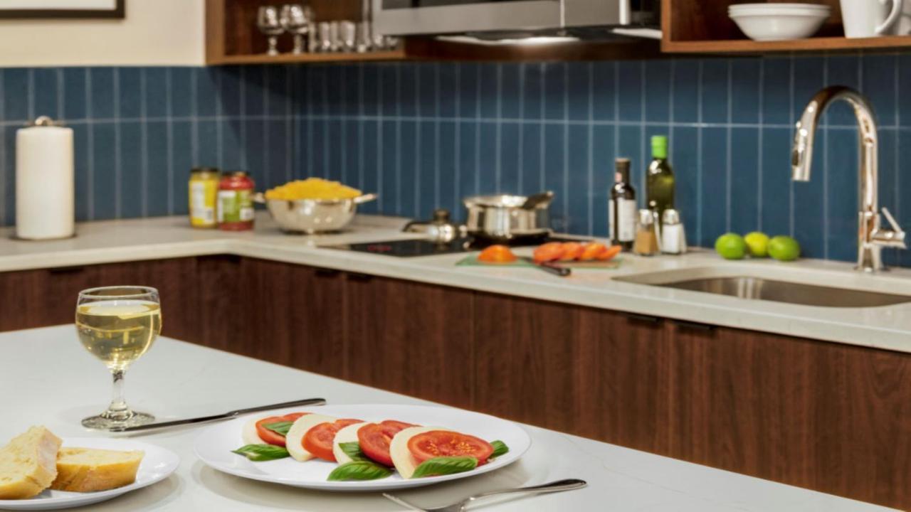Staybridge Suites - Lexington S Medical Ctr Area By Ihg Eksteriør billede